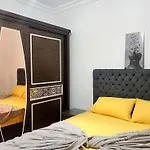 شقه مفروشه ارضي بحديقه خاصه Apartment In Cairo